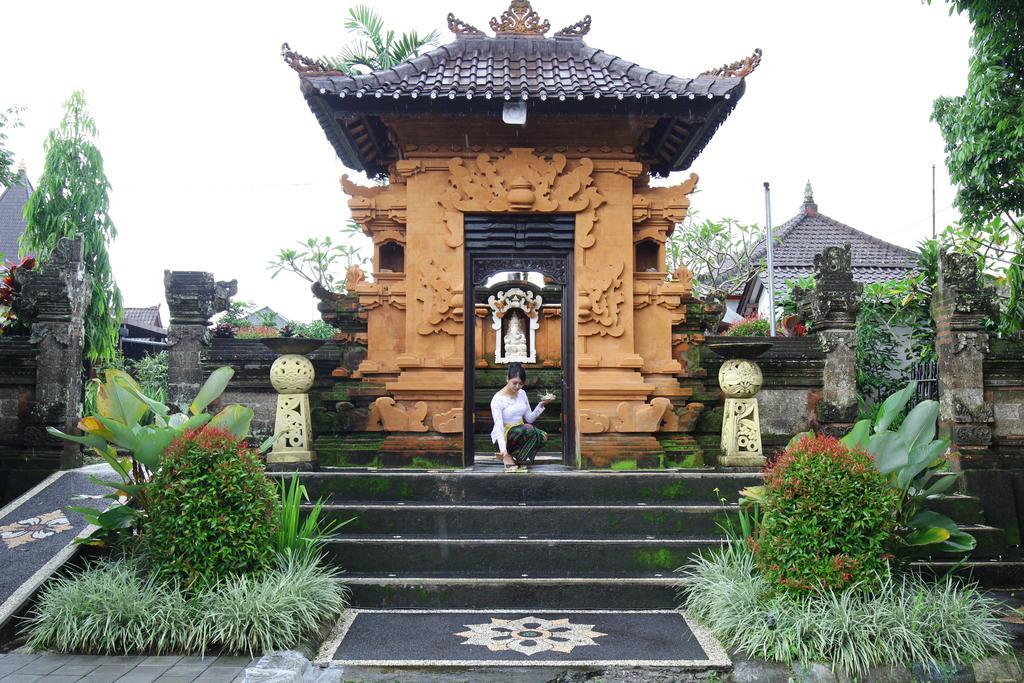 Puri Karang Besakih Hotel Menanga Exterior photo