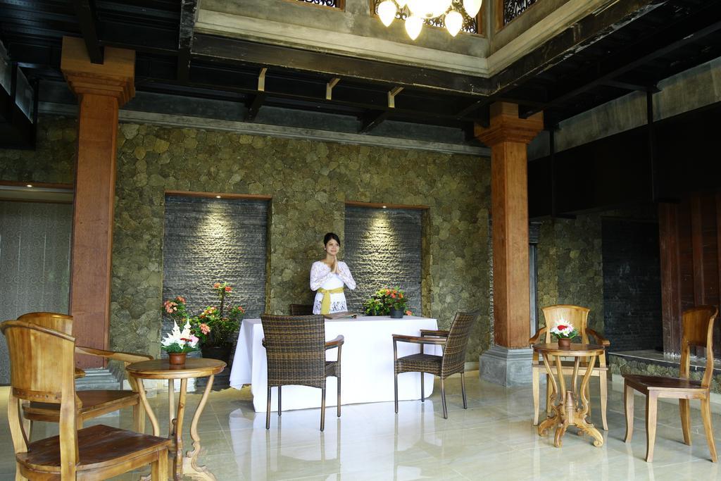 Puri Karang Besakih Hotel Menanga Exterior photo